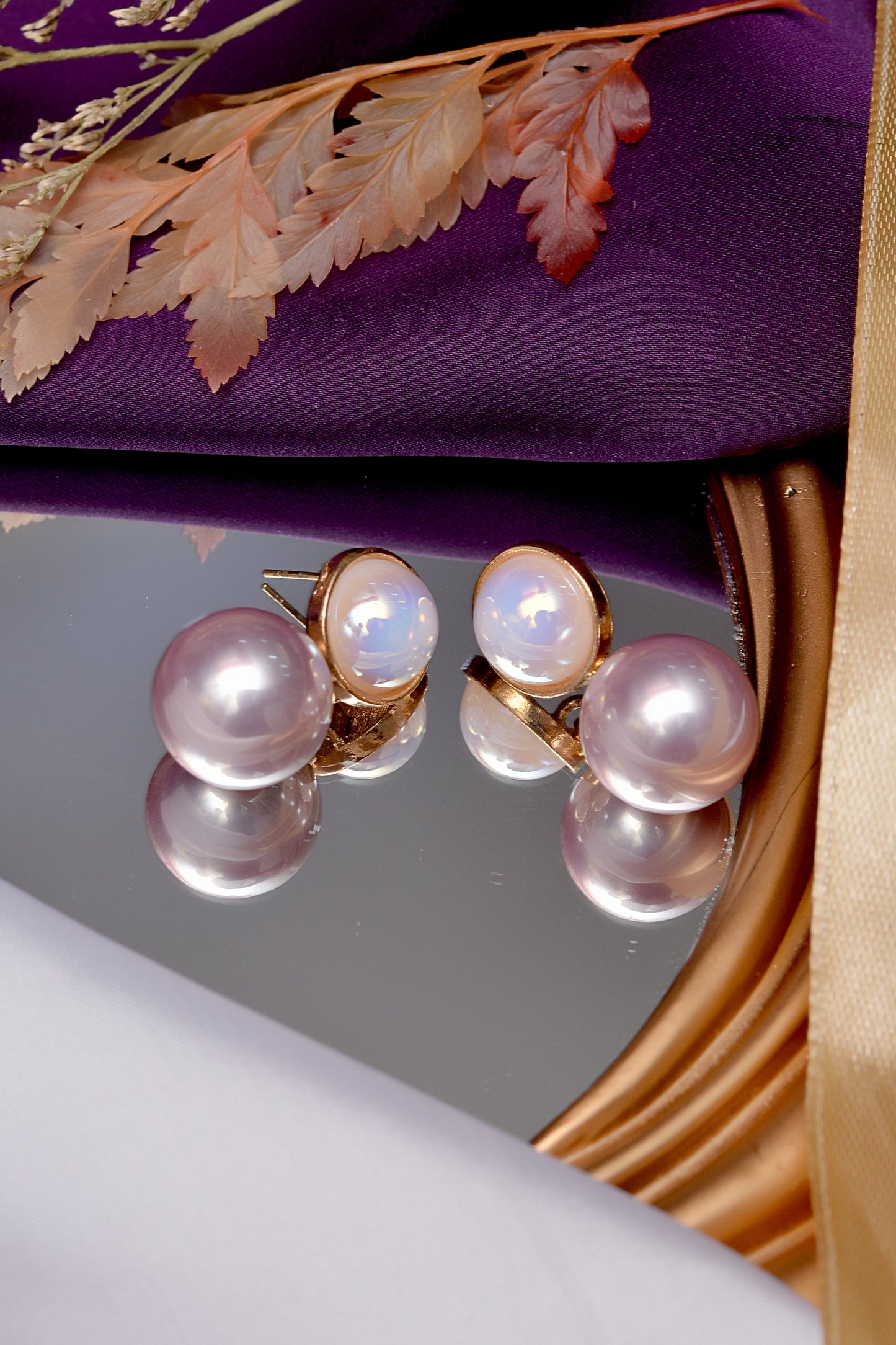 Purple Earrings – Timeless Elegance with a Gold-Plated Finish