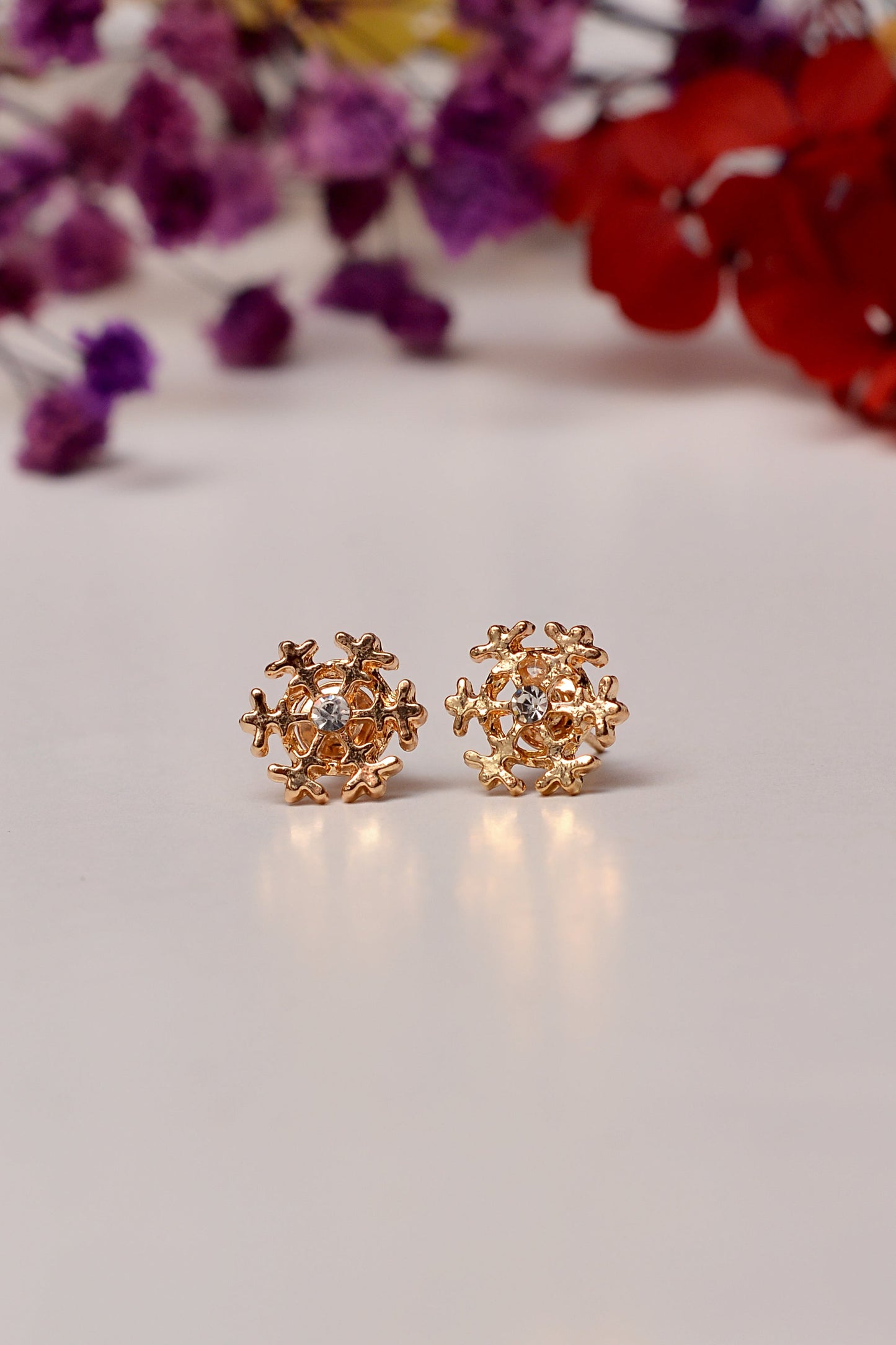 Golden Ear Studs – Elegant Simplicity for Everyday & Festive Wear