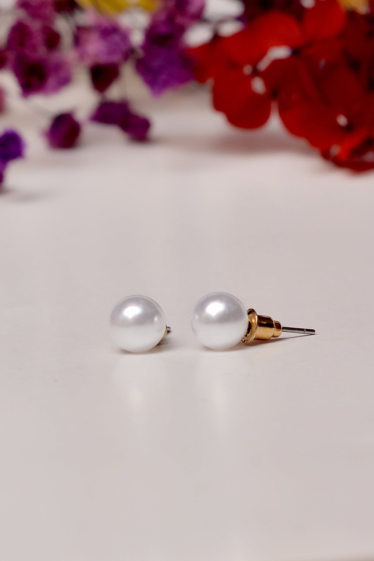 White Ear Stud